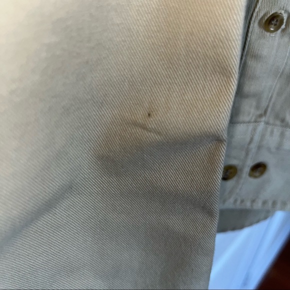 2/$25 Benjamin Moore Beige Painter’s Button Down Shirt - Picture 6 of 8